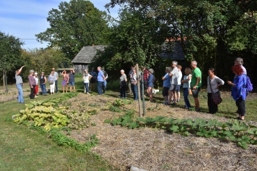 Hofrundgang auf neuem Laakenhof