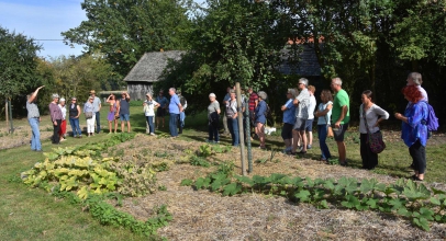 Hofrundgang auf neuem Laakenhof