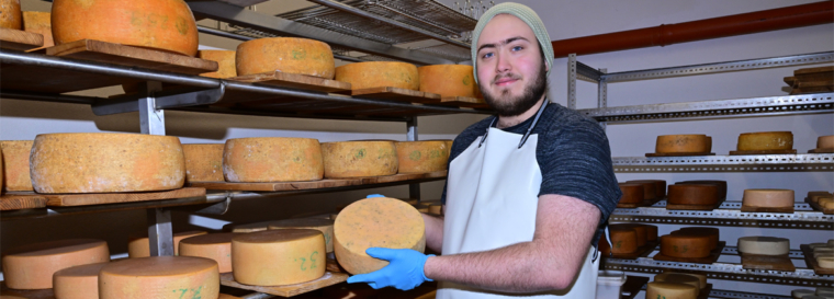 Praktikant für 3 Monate auf dem Laakenhof